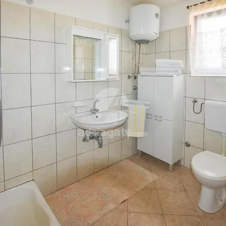 Apartment Anchor Pasman
